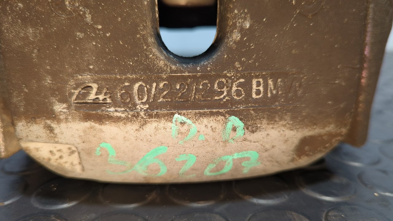 PINZA DE FRENO DELANTERA DERECHA BMW SERIE 5 BERLINA (E39) - vista 6