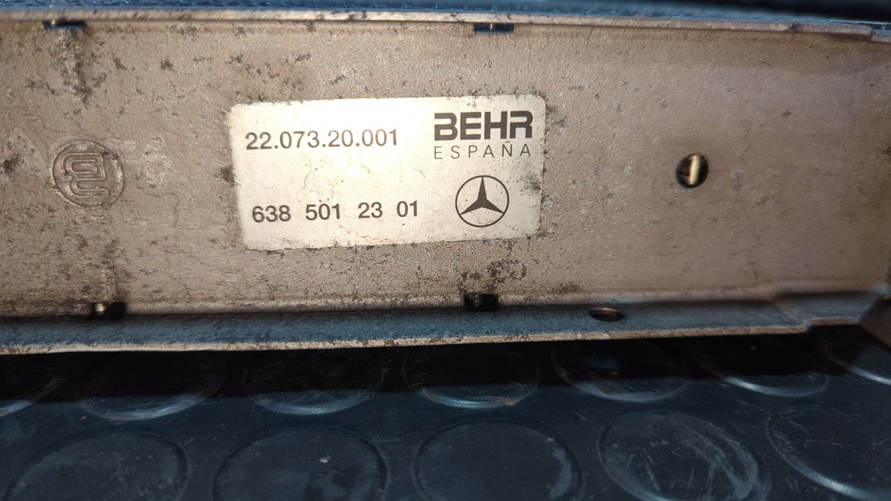 INTERCOOLER MERCEDES-BENZ VITO (W638) CAJA CERRADA - vista 3