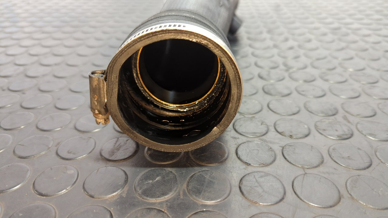 TUBO MERCEDES-BENZ VITO (W638) CAJA CERRADA - vista 4