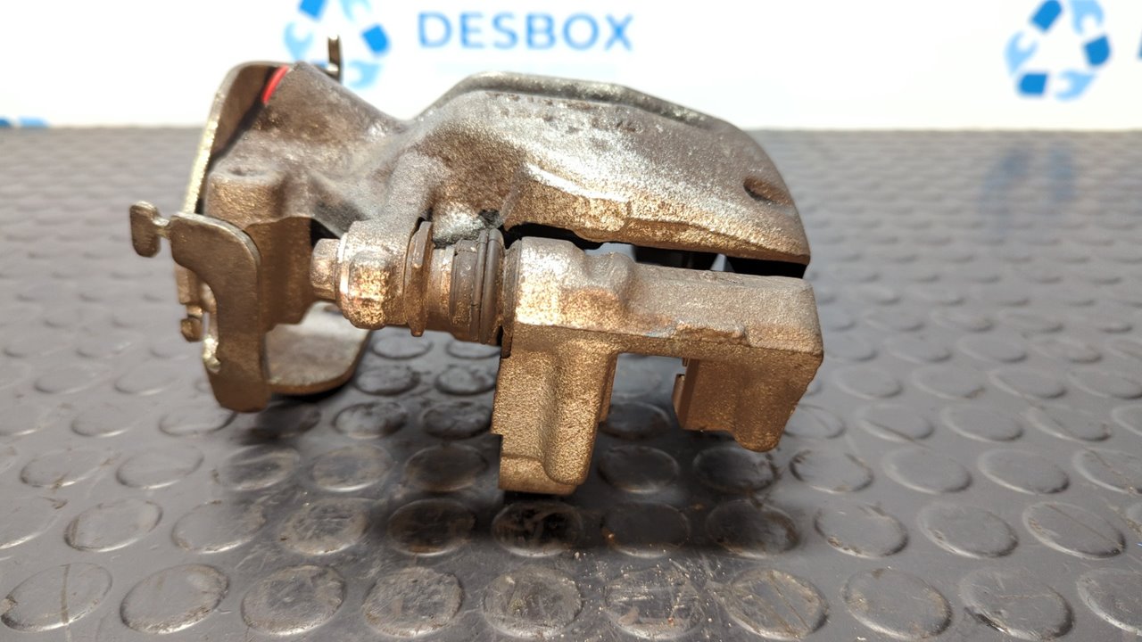 PINZA DE FRENO TRASERA DERECHA FORD TRANSIT CAJA CERRADA '06 - vista 4