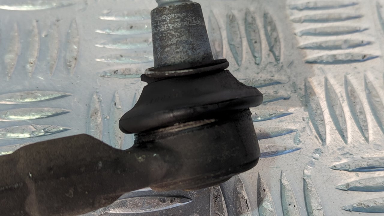 CREMALLERA DIRECCION FORD TRANSIT CAJA CERRADA '06 - vista 4