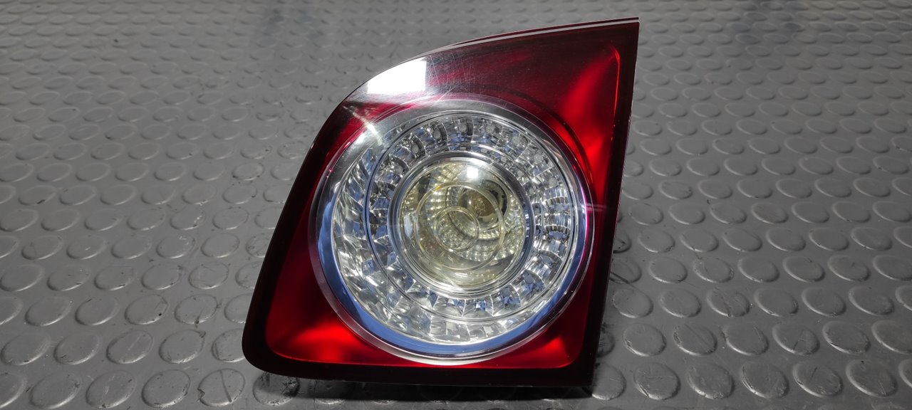 PILOTO PORTON DERECHO VOLKSWAGEN GOLF PLUS (521)