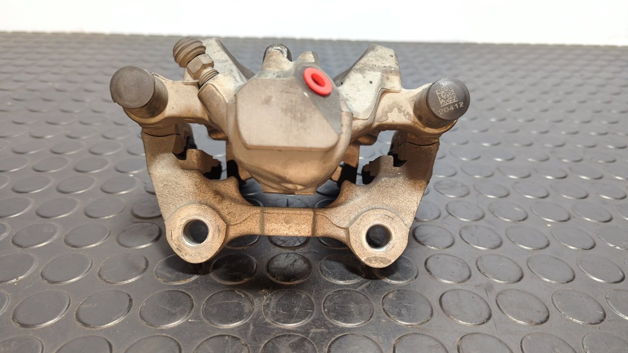 PINZA DE FRENO TRASERA DERECHA MERCEDES-BENZ CLASE C (W204) LIM. - vista 3