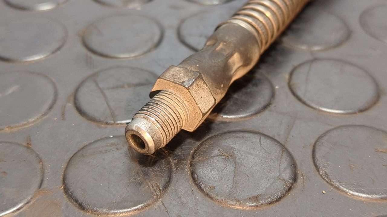 TUBO MERCEDES-BENZ CLASE C (W204) LIM. - vista 2