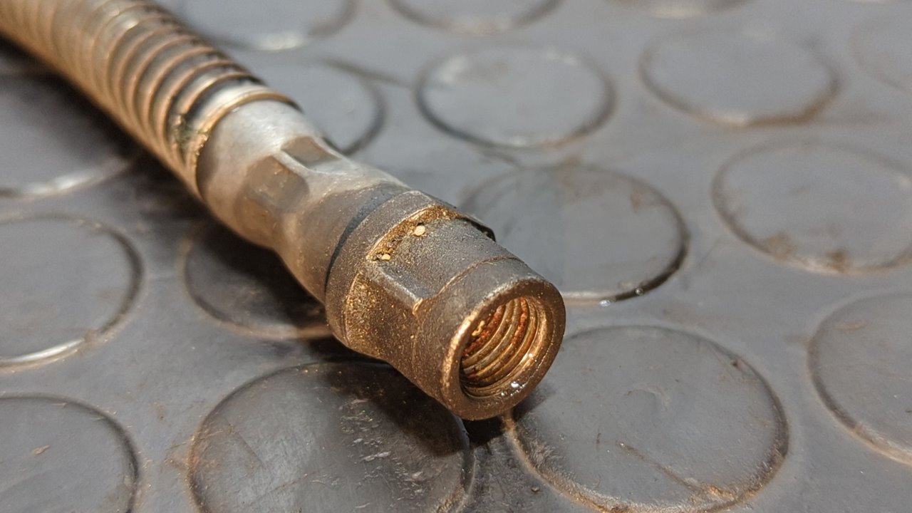 TUBO MERCEDES-BENZ CLASE C (W204) LIM. - vista 2