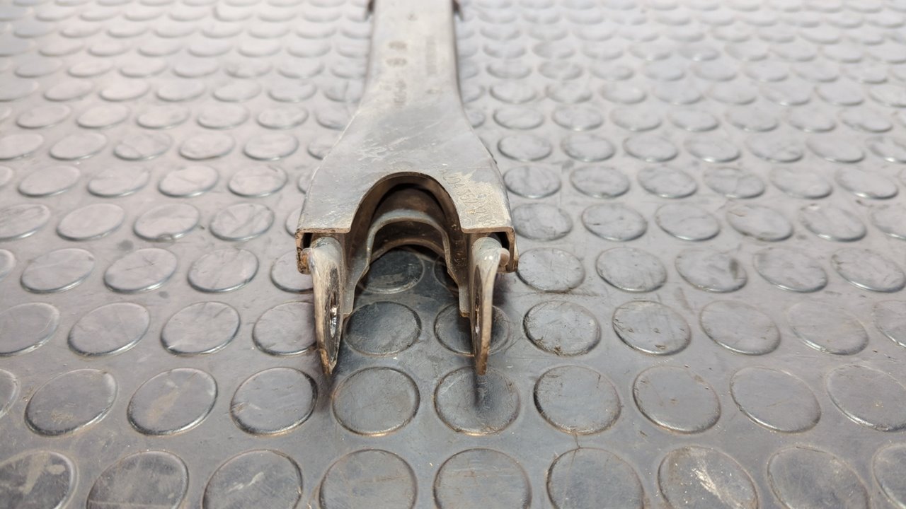 BRAZO IZQUIERDO INFERIOR TRASERO MERCEDES-BENZ CLASE C (W204) LIM. - vista 4