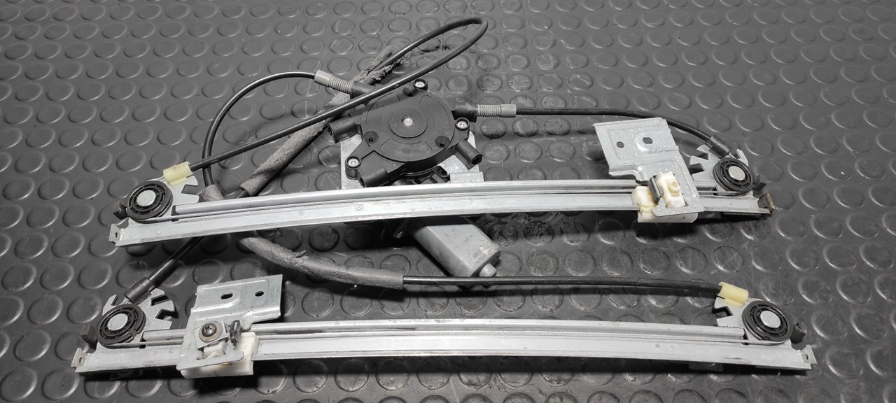 ELEVALUNAS DELANTERO IZQUIERDO SEAT IBIZA (6K)