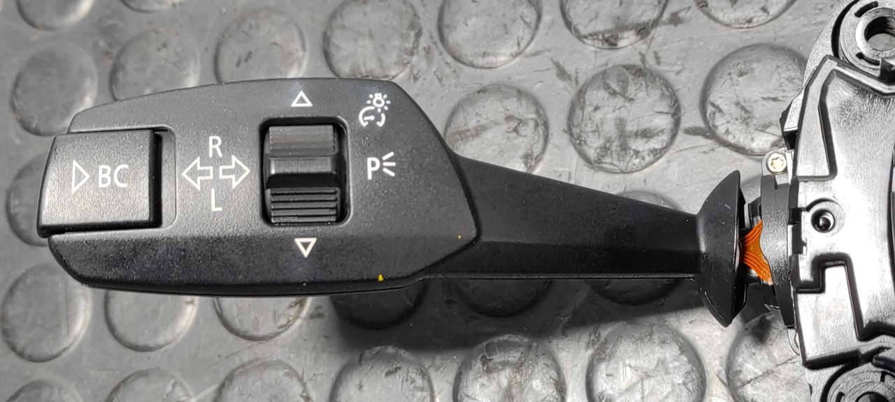 MANDO MULTIFUNCION BMW SERIE 1 BERLINA (E81/E87) - vista 11