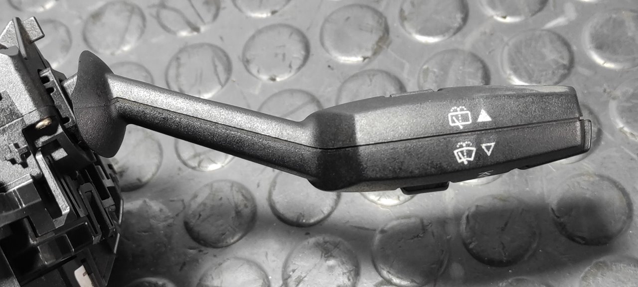 MANDO MULTIFUNCION BMW SERIE 1 BERLINA (E81/E87) - vista 13