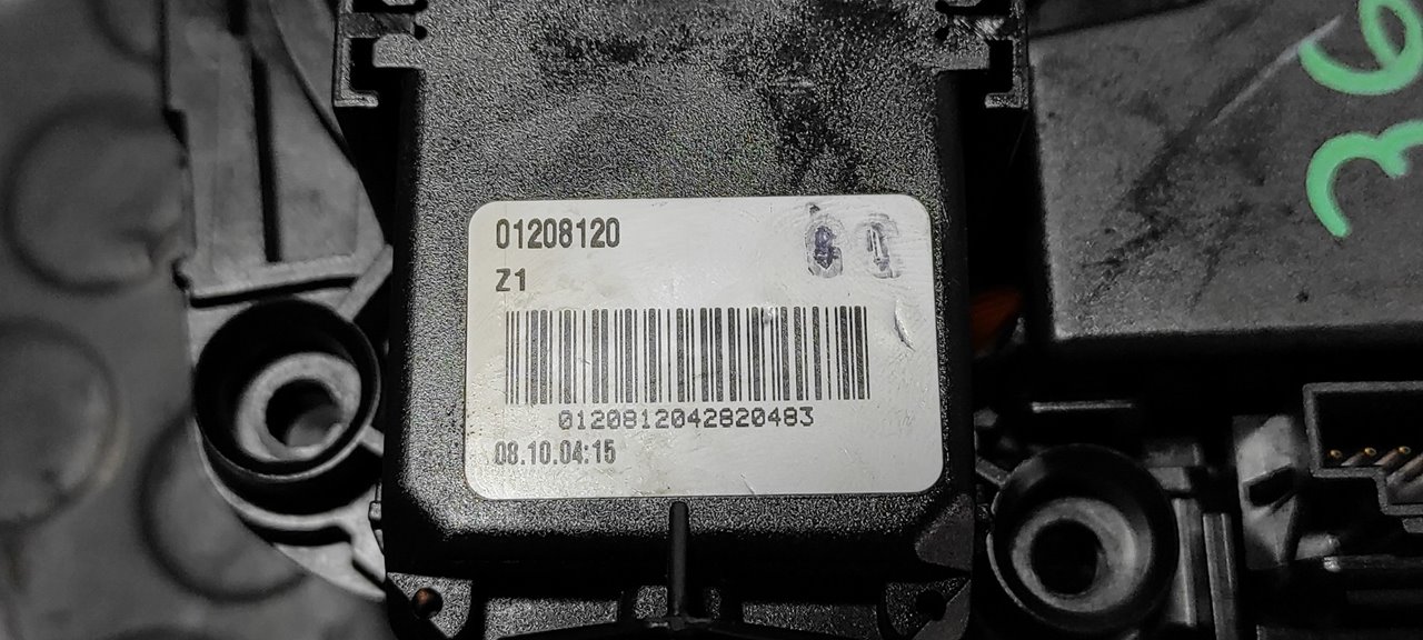 MANDO MULTIFUNCION BMW SERIE 1 BERLINA (E81/E87) - vista 3