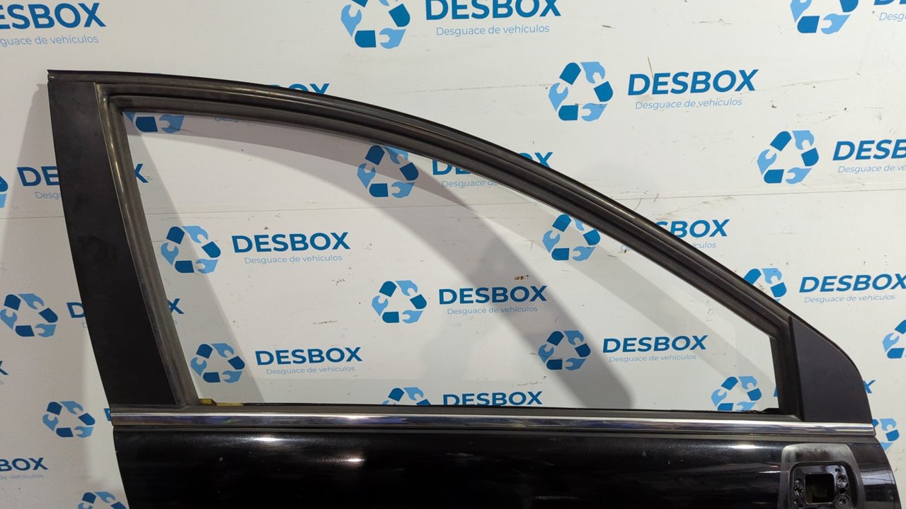 PUERTA DELANTERA DERECHA CHEVROLET CAPTIVA - vista 2