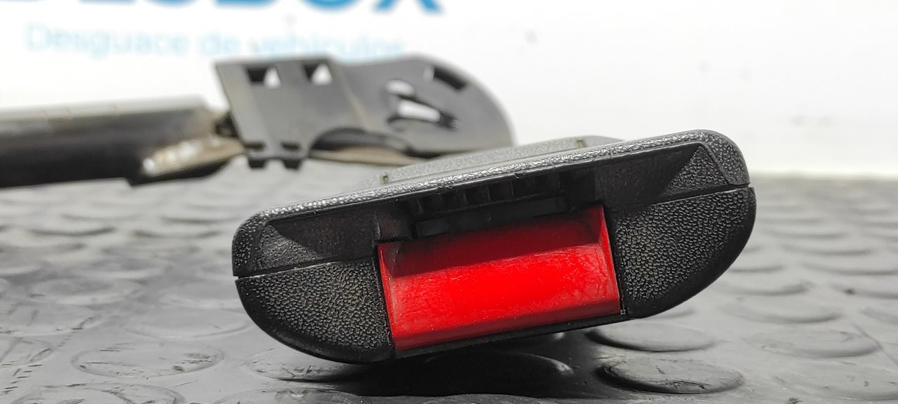 ENGANCHE CINTURON DELANTERO DERECHO OPEL COMBO (CORSA B) - vista 8