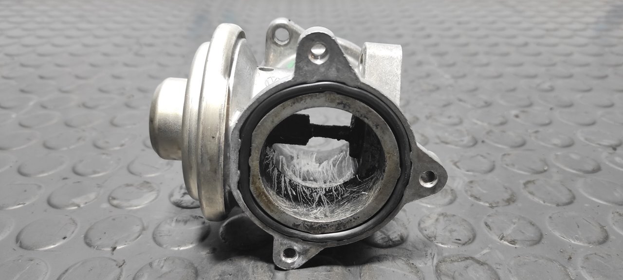 VALVULA EGR SKODA FABIA (5J2 ) - vista 4