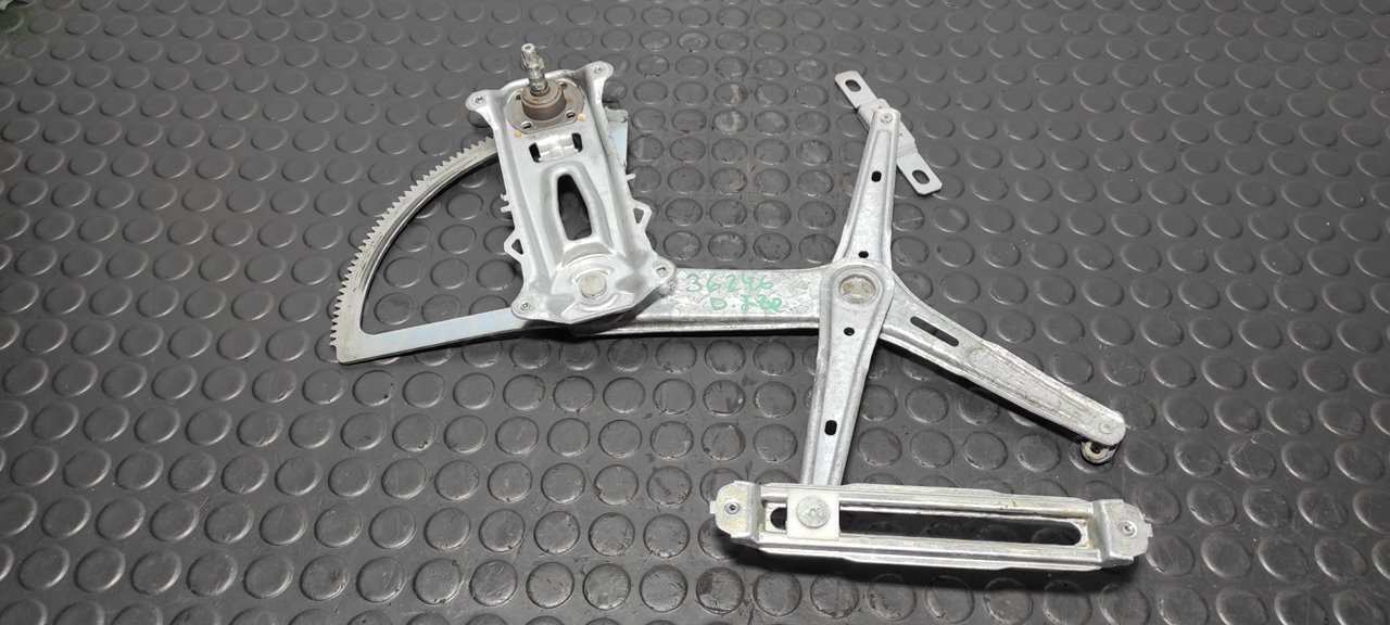 ELEVALUNAS DELANTERO IZQUIERDO OPEL CORSA C