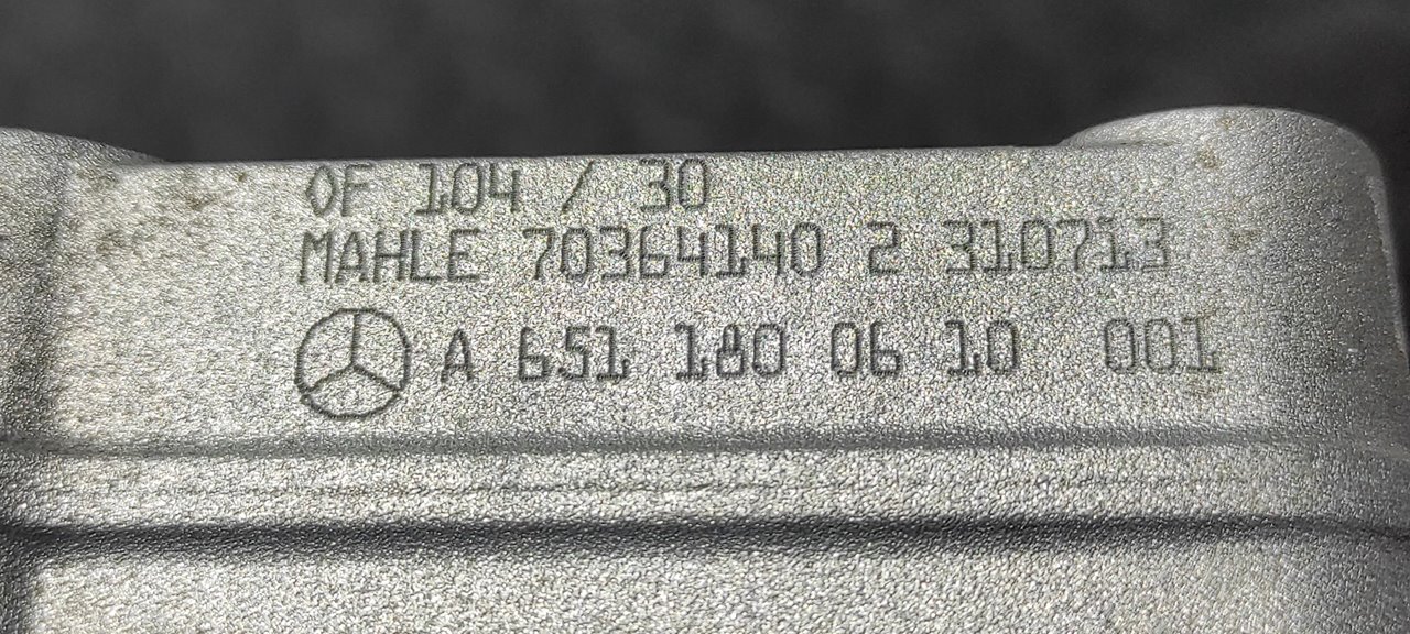 SOPORTE FILTRO ACEITE MERCEDES-BENZ CLASE C (W204) LIM. - vista 8