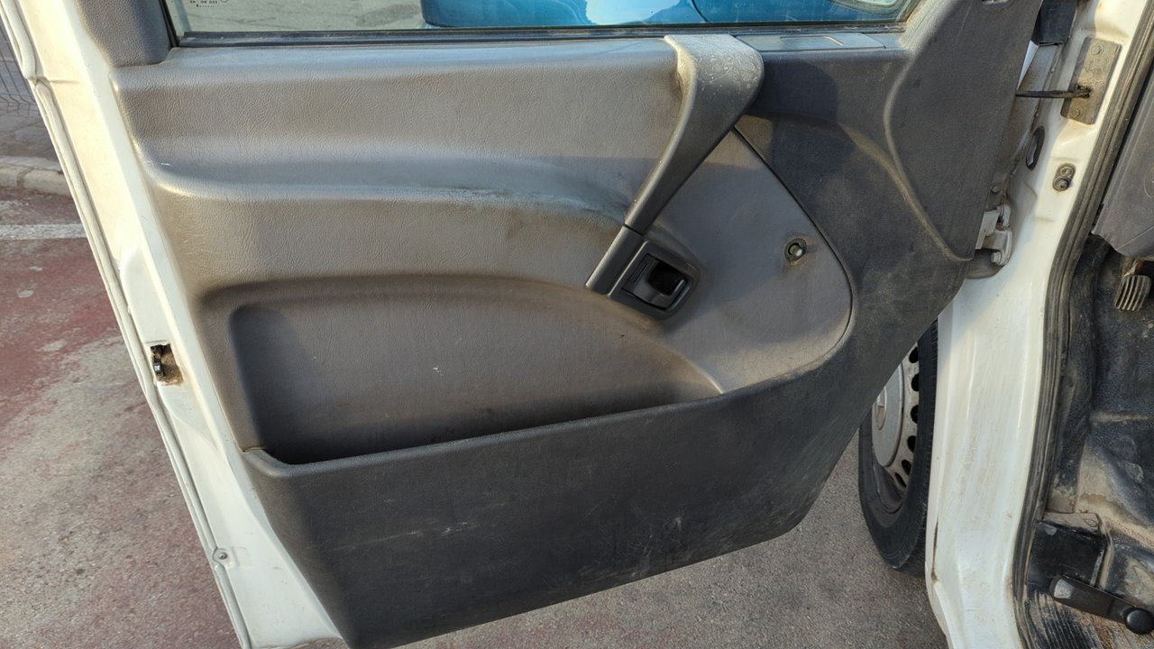 REJILLA DELANTERA MERCEDES-BENZ VITO (W638) CAJA CERRADA - vista 12