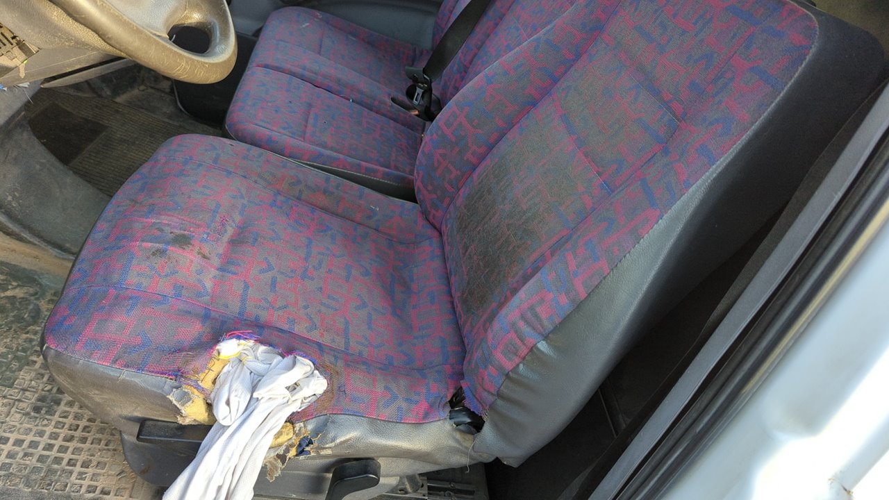 REJILLA DELANTERA MERCEDES-BENZ VITO (W638) CAJA CERRADA - vista 7