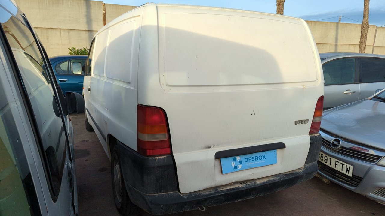REJILLA DELANTERA MERCEDES-BENZ VITO (W638) CAJA CERRADA - vista 10