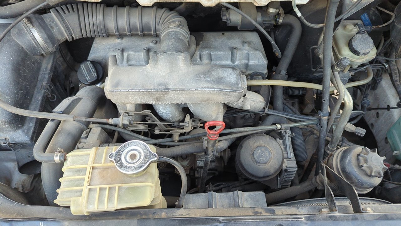 REJILLA DELANTERA MERCEDES-BENZ VITO (W638) CAJA CERRADA - vista 9