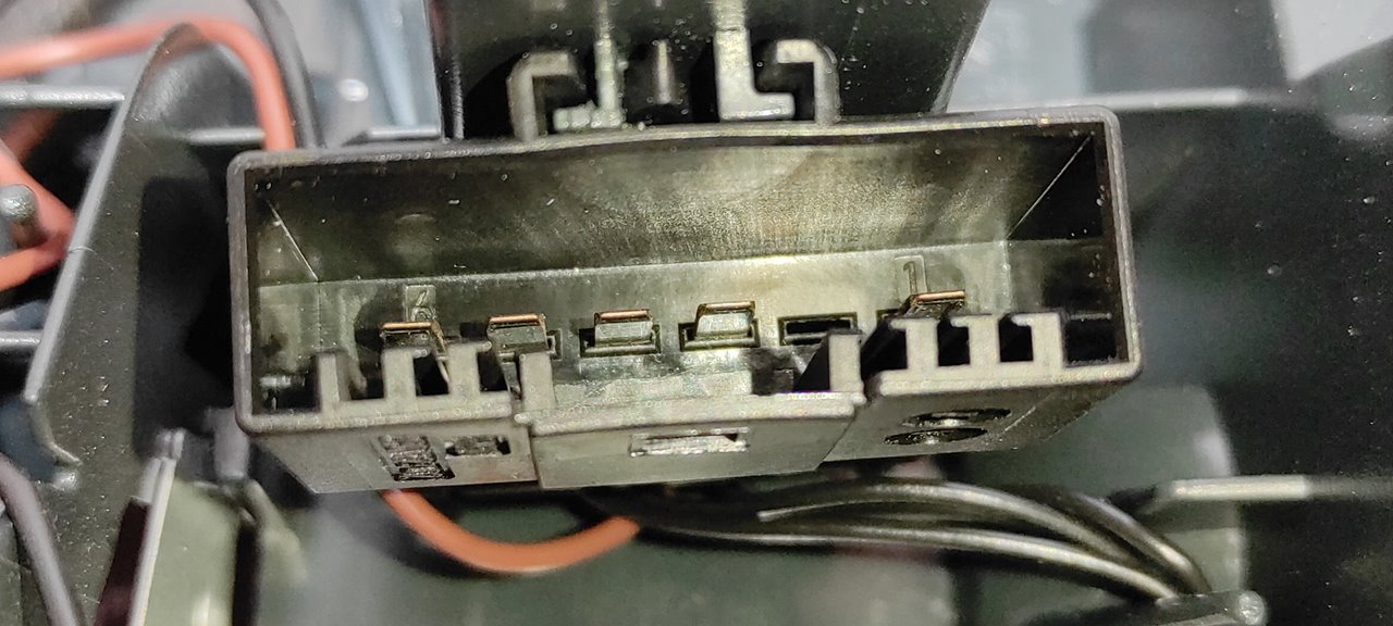 PILOTO PORTON IZQUIERDO BMW SERIE 3 LIM. (F30) - vista 2