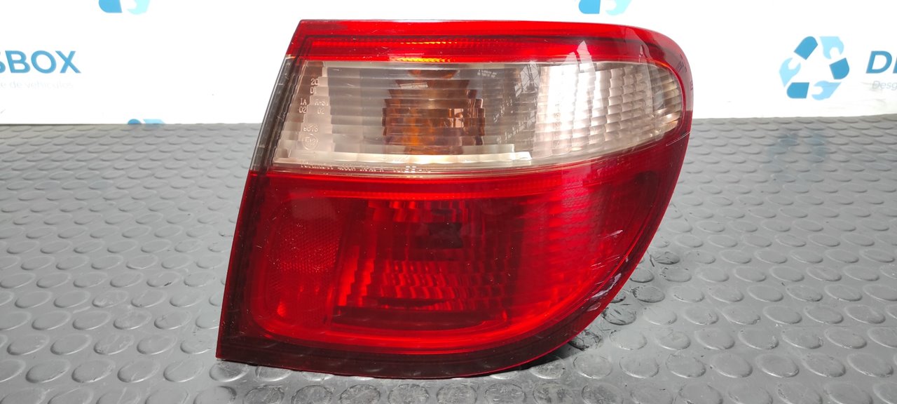 PILOTO TRASERO DERECHO NISSAN ALMERA (N16/E)