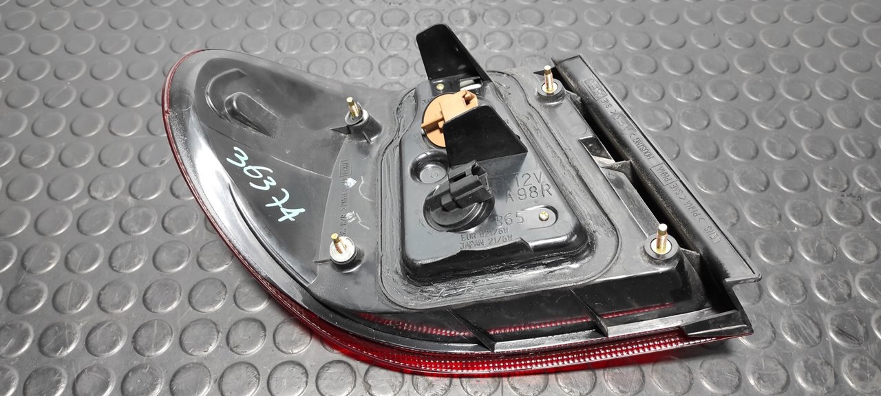 PILOTO TRASERO DERECHO NISSAN ALMERA (N16/E) - vista 7