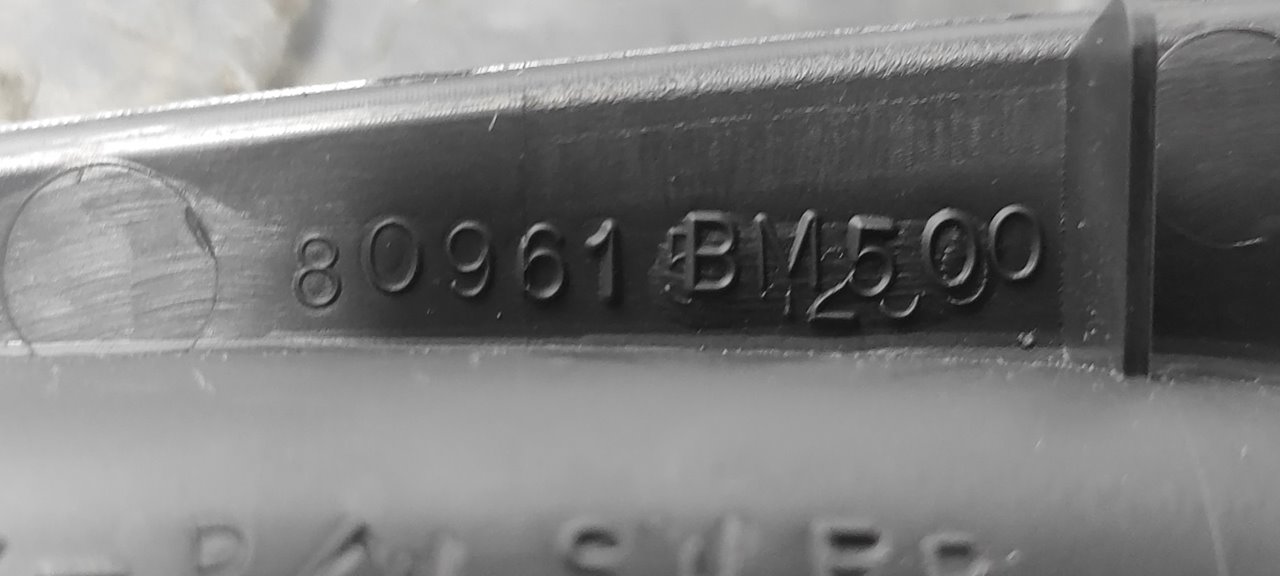 MANDO ELEVALUNAS DELANTERO DERECHO NISSAN ALMERA (N16/E) - vista 5