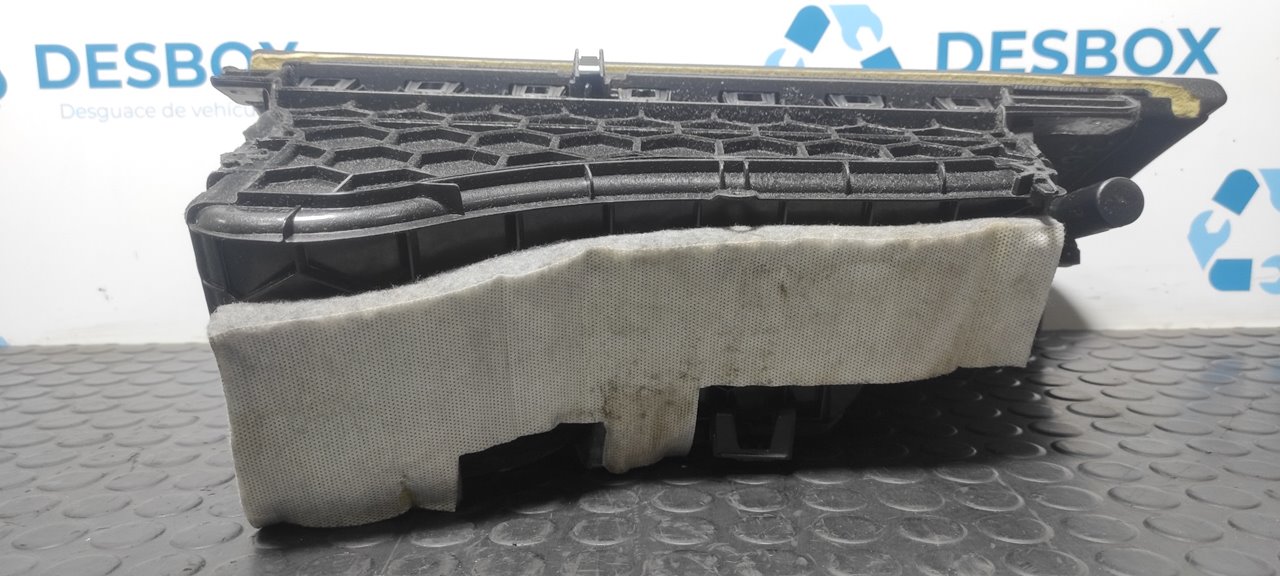 GUANTERA BMW SERIE 3 LIM. (F30) - vista 5