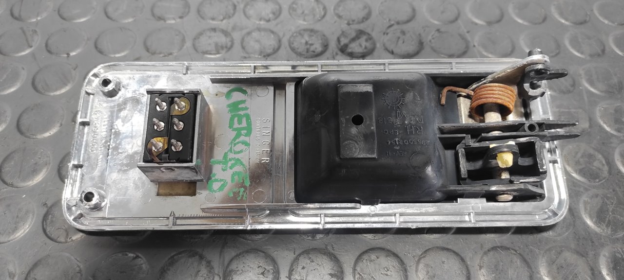 MANETA INTERIOR TRASERA DERECHA CHRYSLER JEEP CHEROKEE (XJ) - vista 4