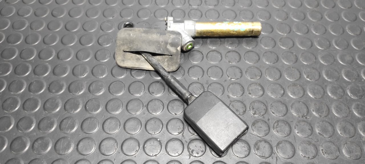 ENGANCHE CINTURON DELANTERO DERECHO PEUGEOT PARTNER (S1) - vista 3