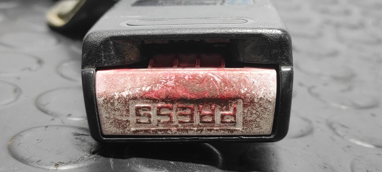 ENGANCHE CINTURON DELANTERO DERECHO PEUGEOT PARTNER (S1) - vista 8