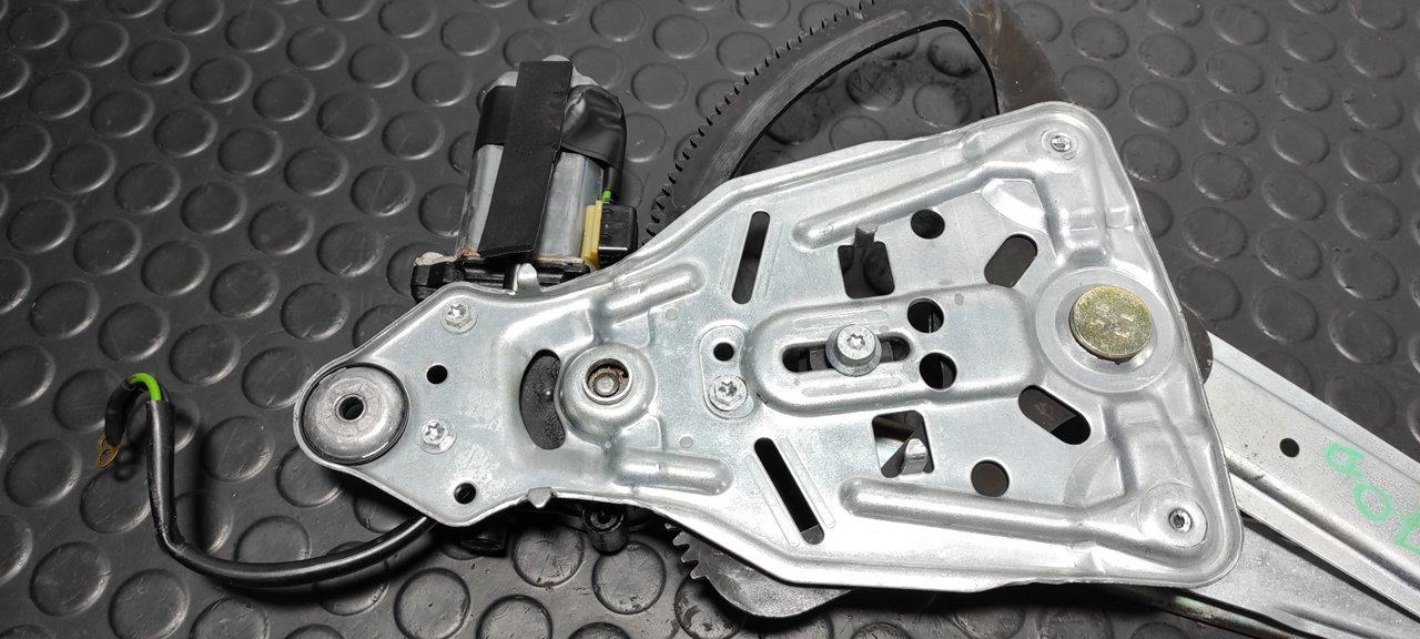 ELEVALUNAS DELANTERO DERECHO MERCEDES-BENZ CLASE E (W124) BERLINA - vista 2