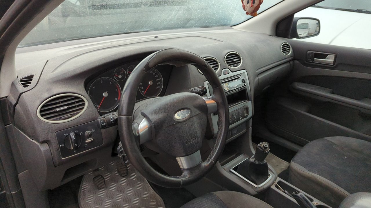 PUERTA DELANTERA DERECHA FORD FOCUS BERLINA (CAP) - vista 8