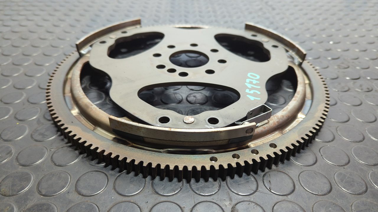 VOLANTE MOTOR MERCEDES-BENZ CLASE E (W124) BERLINA - vista 2