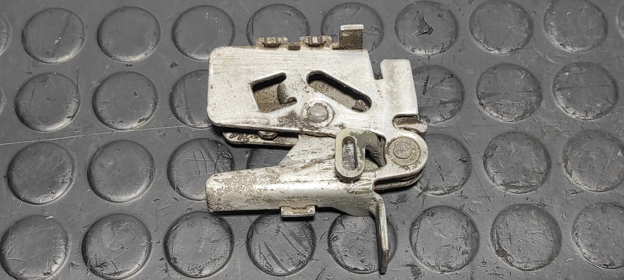 CERRADURA CAPO CHRYSLER JEEP CHEROKEE (XJ) - vista 6