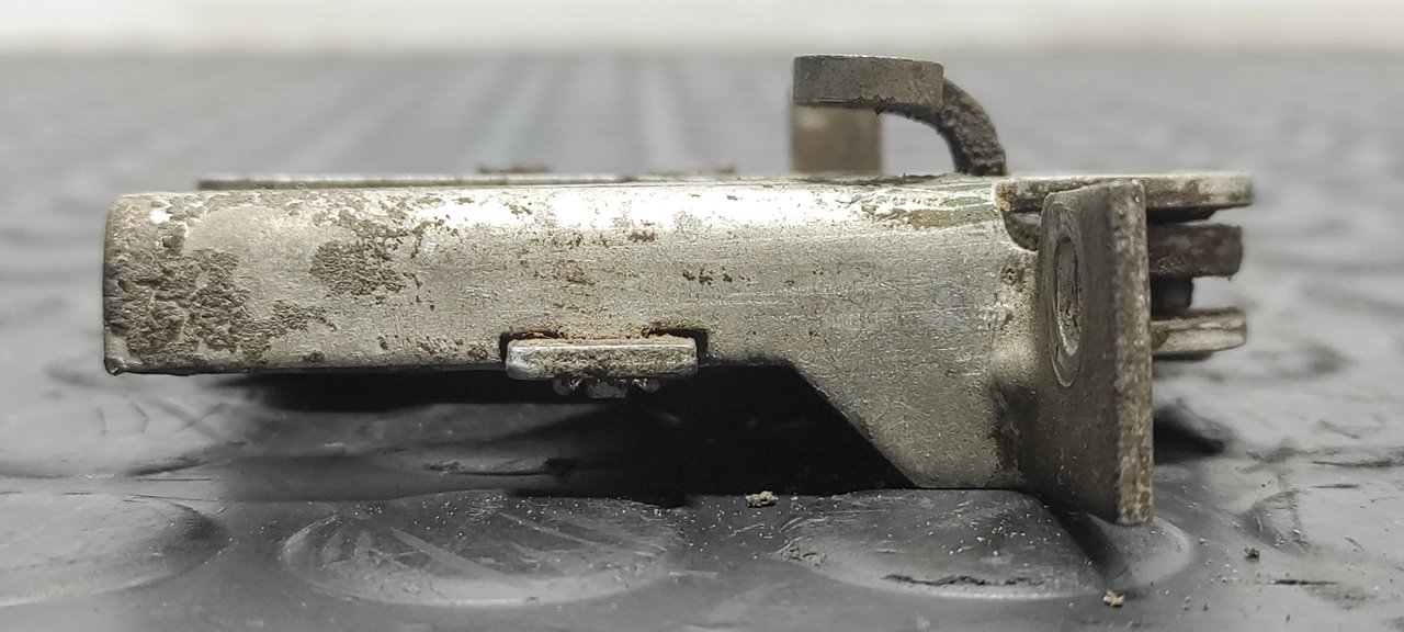 CERRADURA CAPO CHRYSLER JEEP CHEROKEE (XJ) - vista 3