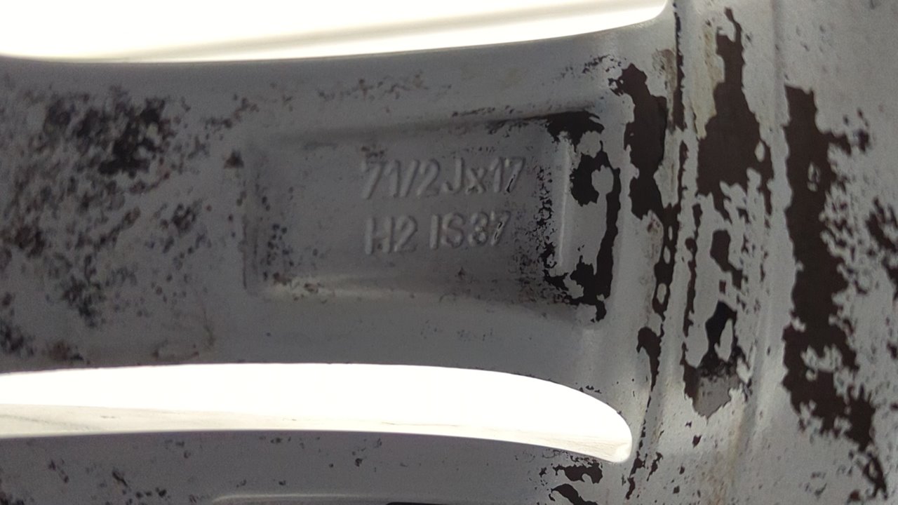 LLANTA BMW SERIE 3 LIM. (F30) - vista 3