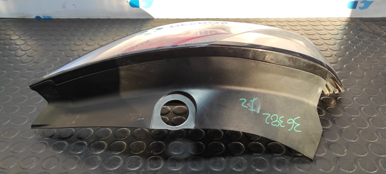 PILOTO TRASERO IZQUIERDO OPEL ASTRA H BER. - vista 5