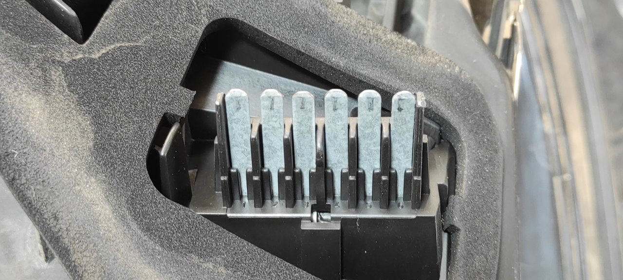 PILOTO TRASERO IZQUIERDO OPEL ASTRA H BER. - vista 6