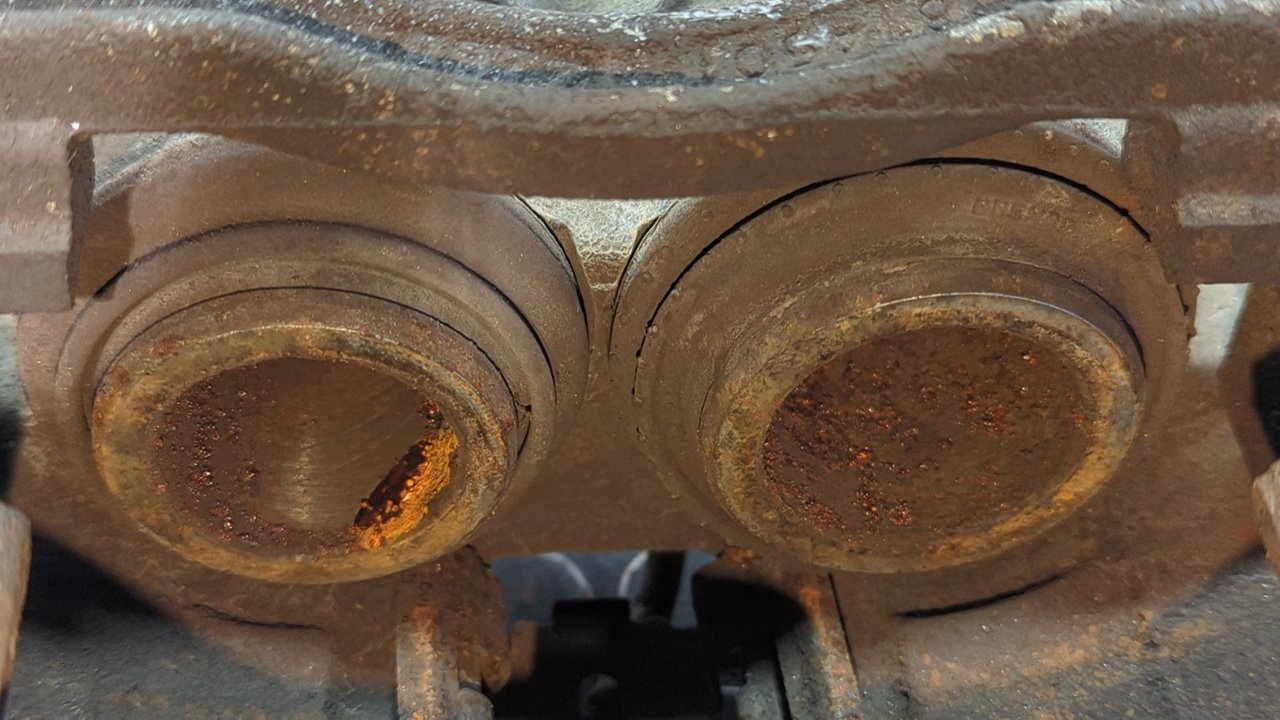 PINZA DE FRENO DELANTERA IZQUIERDA FIAT DUCATO CAJA CERRADA 14 (DESDE 03.94) - vista 3