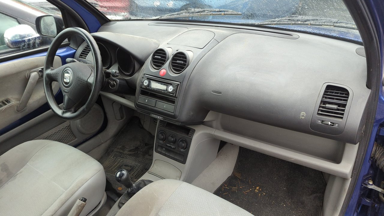 REJILLA DELANTERA SEAT AROSA (6H1) - vista 4