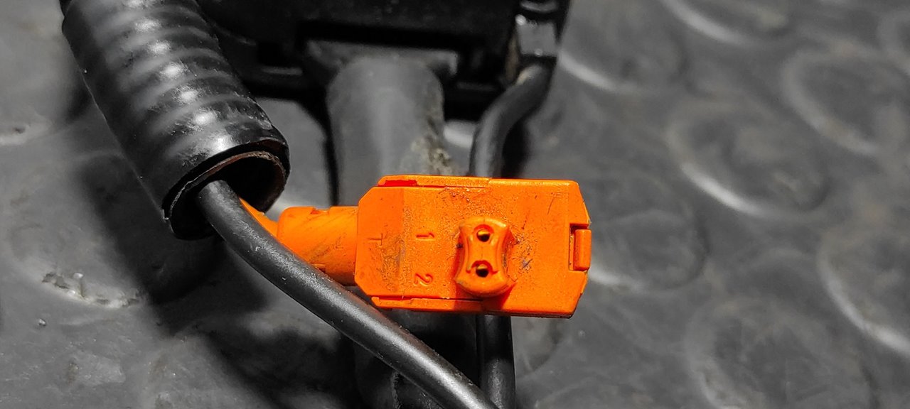 CINTURON DELANTERO DERECHO CITROEN XSARA BERLINA - vista 4