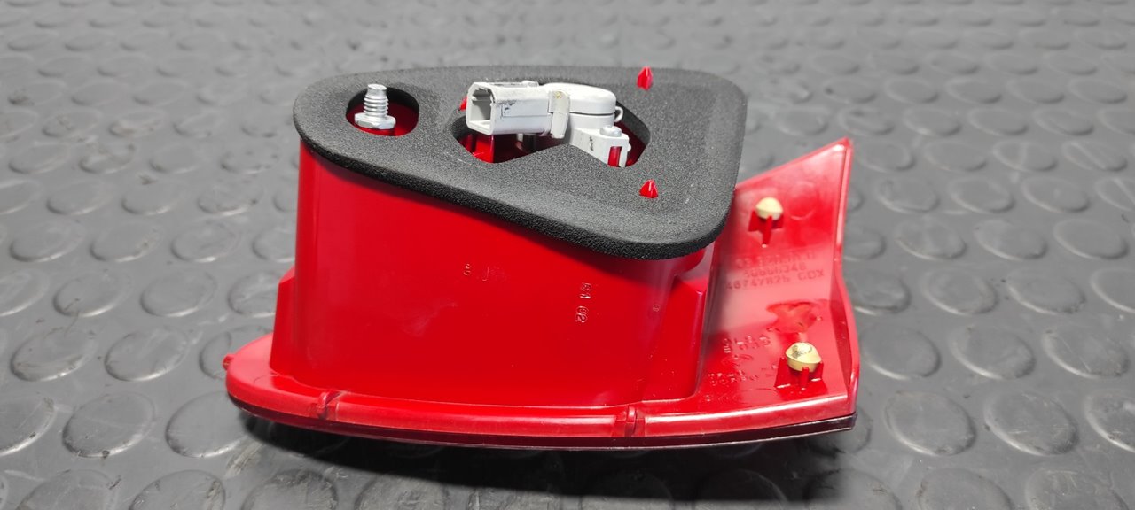 PILOTO PORTON IZQUIERDO ALFA ROMEO 147 (190) - vista 4