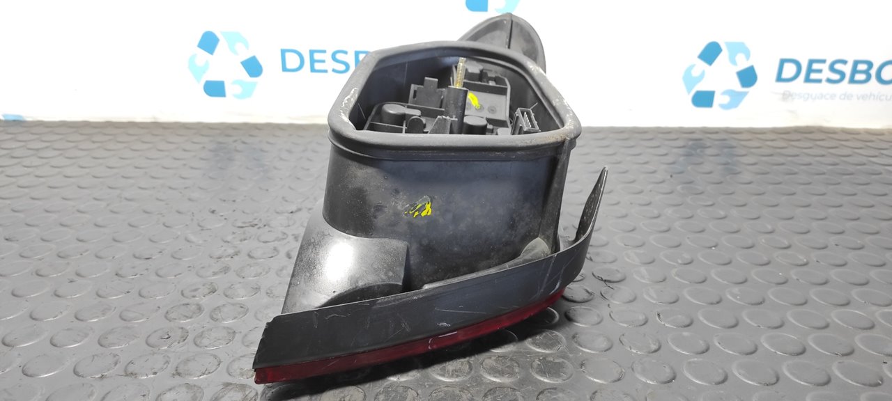 PILOTO TRASERO DERECHO CITROEN XSARA BERLINA - vista 2