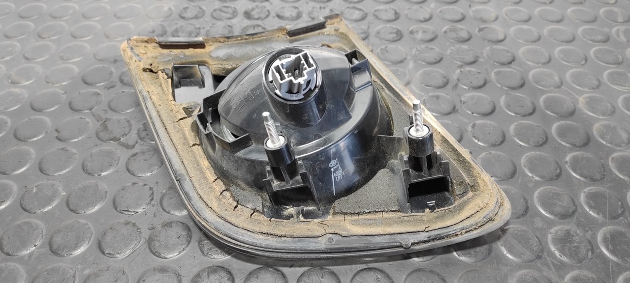 PILOTO PORTON IZQUIERDO MAZDA 3 BERLINA (BK) - vista 2