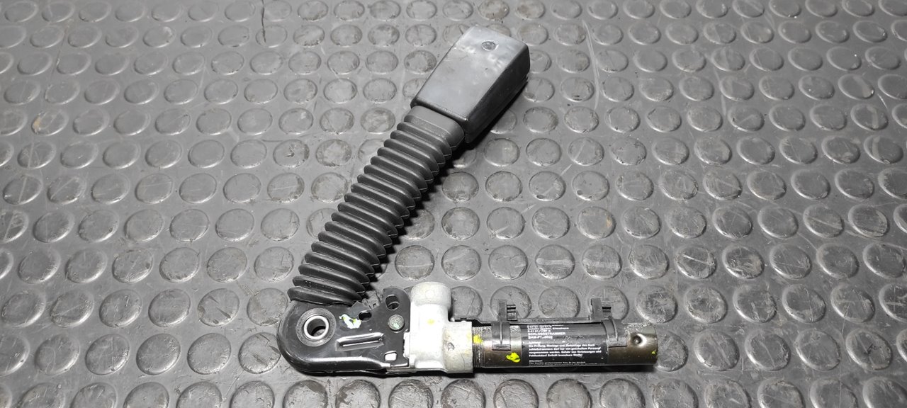 ENGANCHE CINTURON DELANTERO IZQUIERDO BMW SERIE 3 COMPACT (E46) - vista 8