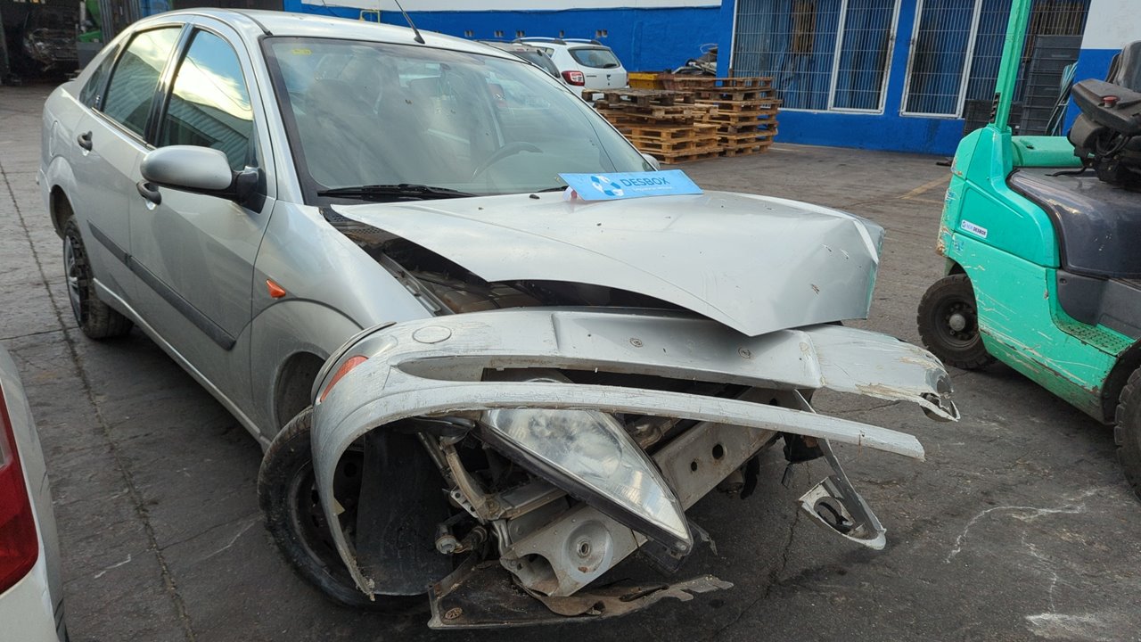 FORD FOCUS BERLINA (CAK)