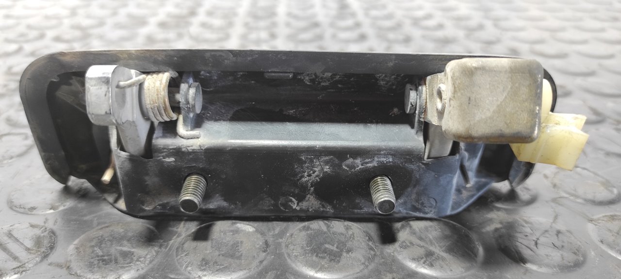 MANETA DELANTERA DERECHA MITSUBISHI L 200 (K6/7) - vista 3