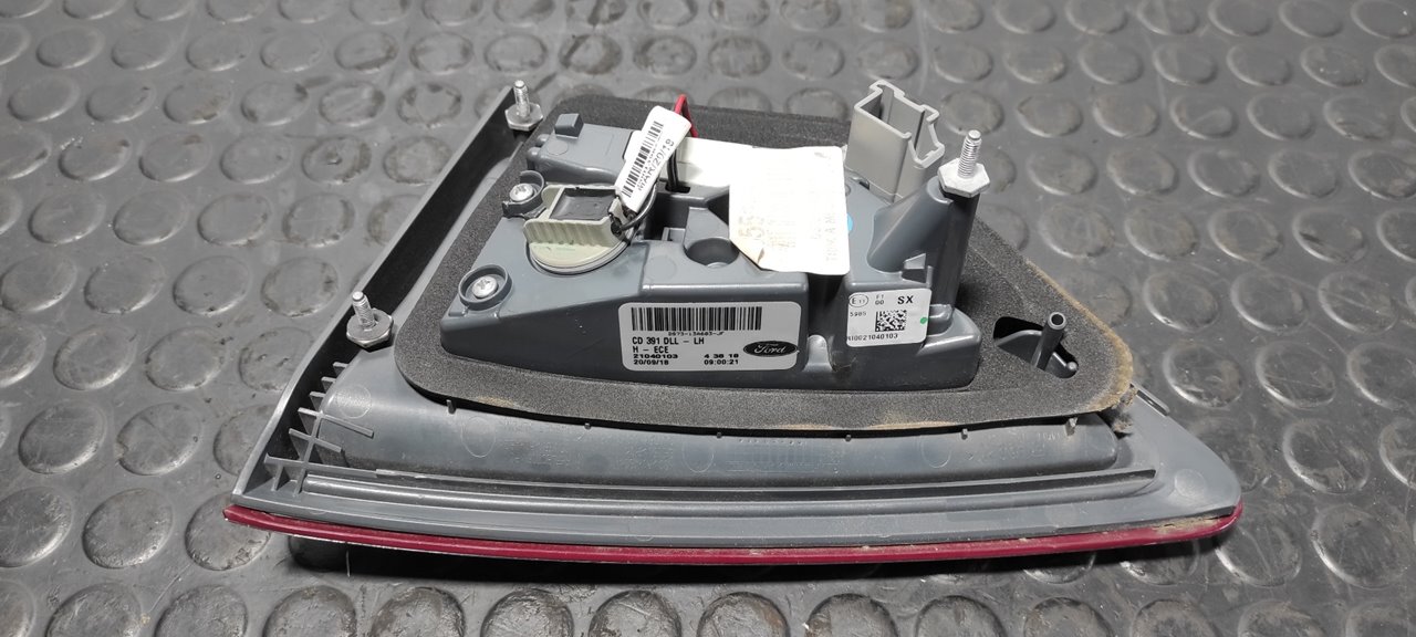 PILOTO PORTON IZQUIERDO FORD MONDEO LIM. - vista 3