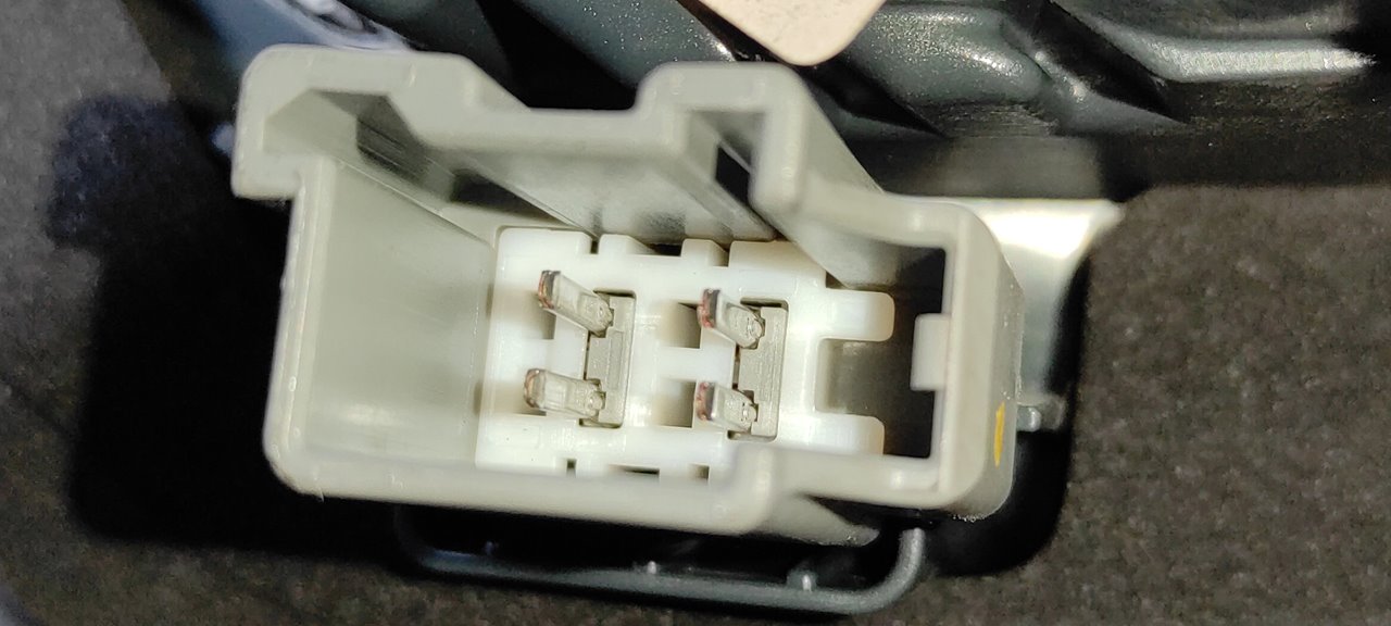 PILOTO PORTON DERECHO FORD MONDEO LIM. - vista 6